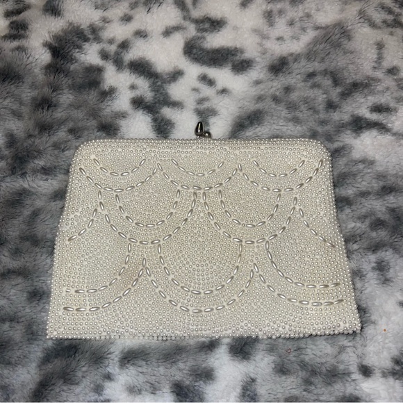 Unbranded Beaded Clutch - Picture 1 of 8